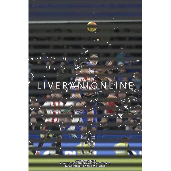 Sunderland\'s Jack Rodwell battles for possession with Chelsea\'s John Terry Photographer Craig Mercer/CameraSport Football - Barclays Premiership - Chelsea v Sunderland - Saturday 19th December 2015 - Stamford Bridge - London Â© CameraSport - 43 Linden Ave. Countesthorpe. Leicester. England. LE8 5PG - Tel: +44 (0) 116 277 4147 - admin@camerasport.com - www.camerasport.com / AGENZIA ALDO LIVERANI SAS - ITALY ONLY EDITORIAL USE ONLY