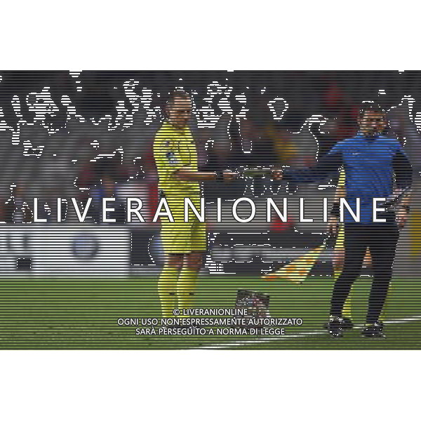 Ruddy Buquet / jet de projectile - 19.12.2015 - Toulouse / Lille - 19eme journee de Ligue 1 Photo : Manu Blondeau / Icon Sport *** Local Caption *** / AGENZIA ALDO LIVERANI SAS - ITALY ONLY EDITORIAL USE ONLY