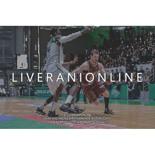 Kyle Mcalarney - 19.12.2015 - Nanterre / Orleans - 13eme journee Pro A Photo : Anthony Dibon / Icon Sport / AGENZIA ALDO LIVERANI SAS - ITALY ONLY EDITORIAL USE ONLY