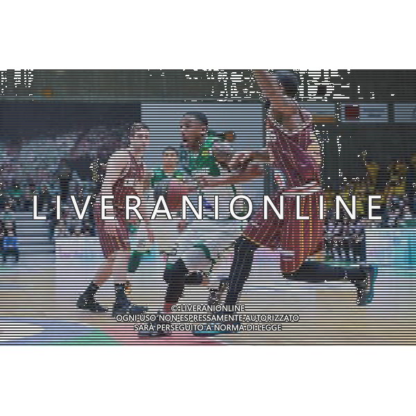 Gerald Robinson - 19.12.2015 - Nanterre / Orleans - 13eme journee Pro A Photo : Anthony Dibon / Icon Sport / AGENZIA ALDO LIVERANI SAS - ITALY ONLY EDITORIAL USE ONLY