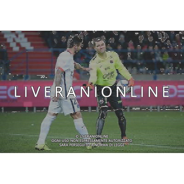 Remy VERCOUTRE / Ezequiel LAVEZZI - 19.12.2015 - Caen / PSG - 19eme journee Ligue 1 Photo : Nolwenn Le Gouic / Icon Sport / AGENZIA ALDO LIVERANI SAS - ITALY ONLY EDITORIAL USE ONLY