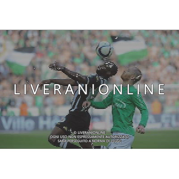 Gilles SUNU / Jonathan BRISON - 20.12.2015 - Saint Etienne / Angers - 19eme journee de Ligue 1 Photo : Jean Paul Thomas / Icon Sport AG ALDO LIVERANI SAS ONLY ITALY