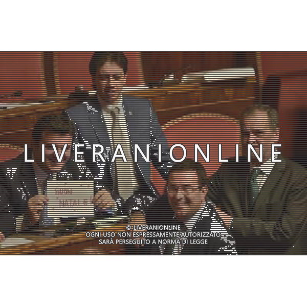 Palazzo Madama Discussione sulla Legge di Stabilita\' Roma - 22.12.2015 - nella foto: Senatori della Lega Nord con un cartello di Buon Natale / Ph. Corradetti - AG. Aldo Liverani