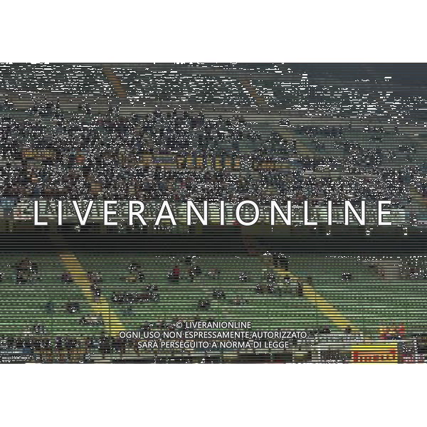 12-10-1999 STADIA MEAZZA ADDIO AL CALCIO DI GIUSEPPE BERGOMI NELLA FOTO STRISCIONI PER GIUSEPPE BERGOMI AG ALDO LIVERANI SAS
