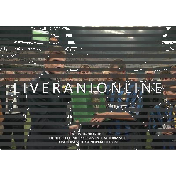 12-10-1999 STADIA MEAZZA ADDIO AL CALCIO DI GIUSEPPE BERGOMI NELLA FOTO GIUSEPPE BERGOMI CON GIACINTO FACCHETTI AG ALDO LIVERANI SAS