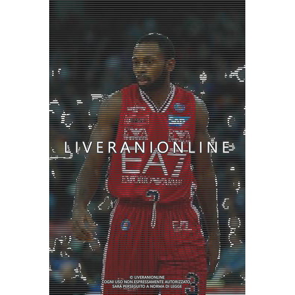 Lega Basket serie A, 13» giornata, Consultinvest Pesaro vs EA7 Emporio Armani Milano, 23/12/2015, nella foto: LAFAYETTE OLIVER, ©CLAUDIO ZAMAGNI/AGENZIA ALDO LIVERANI S.A.S.