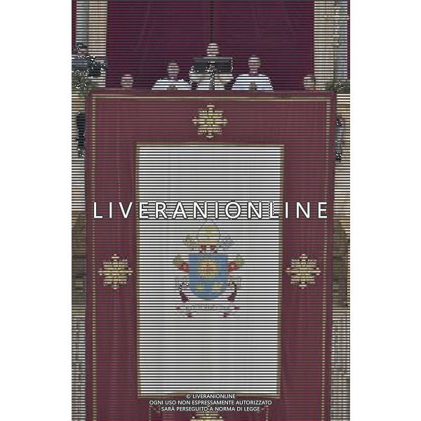 Benedizione \'Urbi et Orbi\' 25.12.2015 Citta\' del Vaticano - nella foto: Papa Francesco /Ph. Corradetti - AG. Aldo Liverani