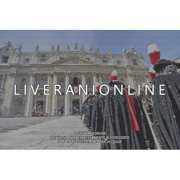 Benedizione \'Urbi et Orbi\' 25.12.2015 Citta\' del Vaticano - nella foto: La banda dei Carabinieri si schiera dinanzi la Basilica /Ph. Corradetti - AG. Aldo Liverani