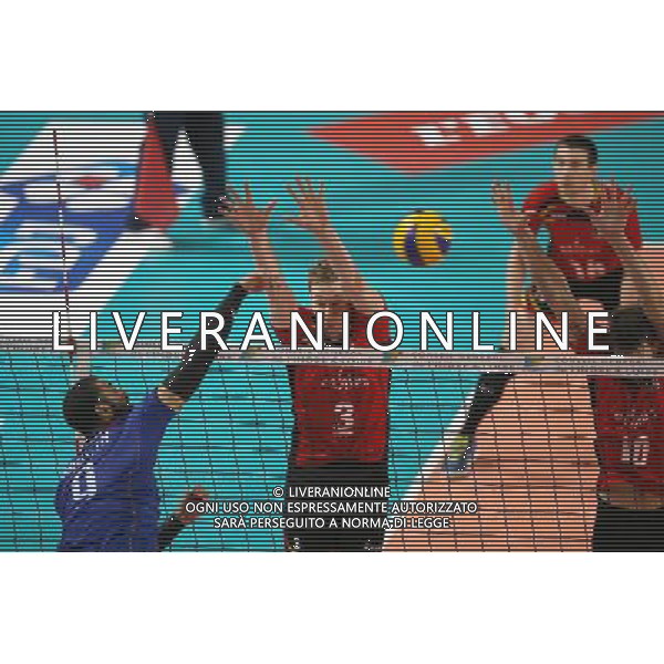 Ervin NGAPETH / Sam DEROO / Simon VAN DER VOORDE - 29.12.2015 - France / Belgique - Match de preparation -Tours Photo : Vincent Michel / Icon Sport AG ALDO LIVERANI SAS
