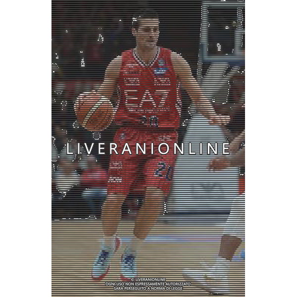Beko Lega Basket Serie A 2015/2016 Giornata 15 Milano - 02.01.2016 EA7 Emporio Armani Milano-Banco di Sardegna Sassari Nella Foto:Cinciarini Andrea /Ph.Vitez-Ag. Aldo Liverani