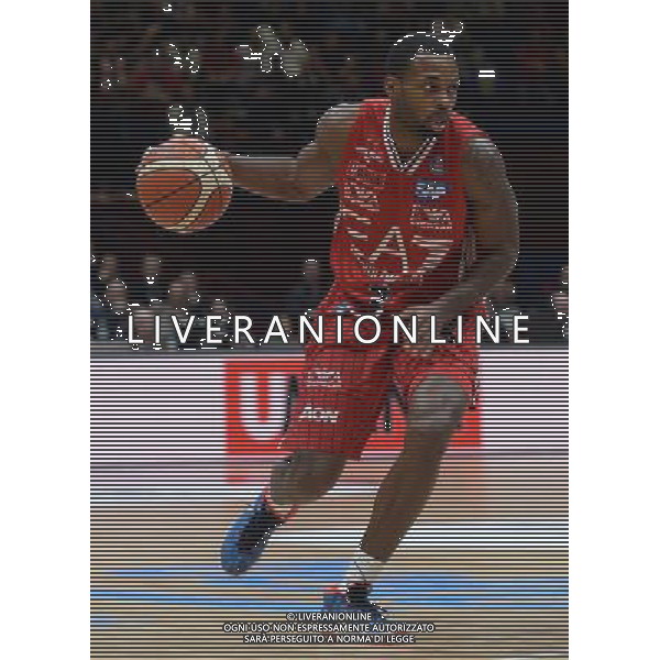 Beko Lega Basket Serie A 2015/2016 Giornata 15 Milano - 02.01.2016 EA7 Emporio Armani Milano-Banco di Sardegna Sassari Nella Foto:Lafayette Oliver /Ph.Vitez-Ag. Aldo Liverani