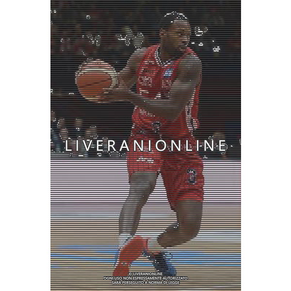 Beko Lega Basket Serie A 2015/2016 Giornata 15 Milano - 02.01.2016 EA7 Emporio Armani Milano-Banco di Sardegna Sassari Nella Foto:Lafayette Oliver /Ph.Vitez-Ag. Aldo Liverani