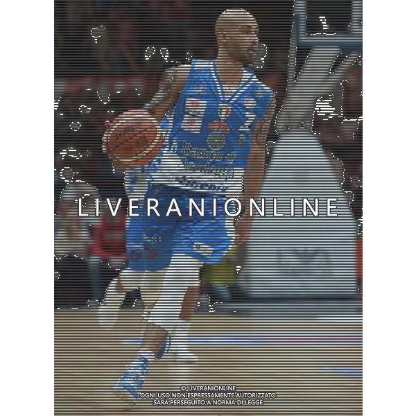 Beko Lega Basket Serie A 2015/2016 Giornata 15 Milano - 02.01.2016 EA7 Emporio Armani Milano-Banco di Sardegna Sassari Nella Foto:Logan David /Ph.Vitez-Ag. Aldo Liverani