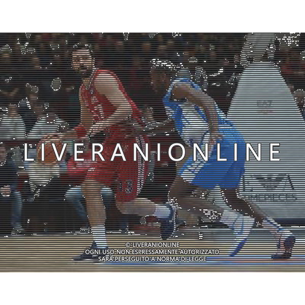 Beko Lega Basket Serie A 2015/2016 Giornata 15 Milano - 02.01.2016 EA7 Emporio Armani Milano-Banco di Sardegna Sassari Nella Foto:Simon Krunoslav /Ph.Vitez-Ag. Aldo Liverani