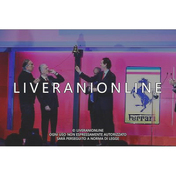 MILANO 04/01/2016 BORSA DI MILANO PRIMO GIORNO DI QUOTAZIONE AZIONI DELLA FERRARI NELLA FOTO SERGIO MARCHIONNE CON PIERO FERRARI E JOHN ELKANN FOTO ALDO GAZZANIGA-AG ALDO LIVERANI SAS