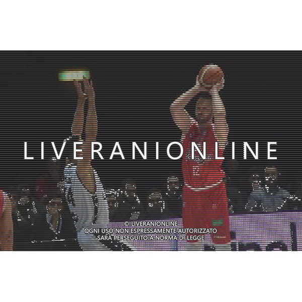 OBIETTIVO LAVORO BOLOGNA - GRISSIN BON REGGIO EMILIA CAMPIONATO BASKET SERIE A1 - 03 GENNAIO 2016 NELLA FOTO VEREMEENKO ©optimafoto/AGENZIA ALDO LIVERANI SAS