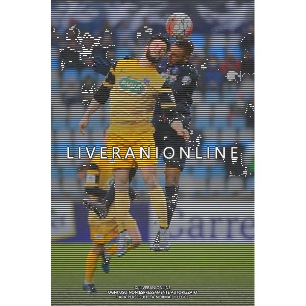 Selim SADSAOUD / Layvin KURZAWA - 03.01.2016 - Wasquehal / PSG - 32es Coupe de France Photo: Dave Winter / Icon Sport /AGENZIA ALDO LIVERANI SAS - - ITALY ONLY - EDITORIAL USE ONLY -