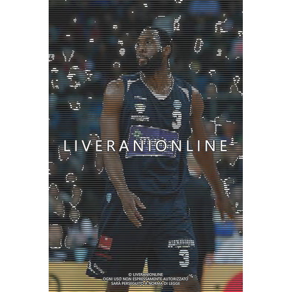 Lega Basket serie A, 15» giornata, Consultinvest Pesaro vs Manital Torino 04/01/2016 nella foto: WHITE DEWAYNE, MANITAL TORINO, ©CLAUDIO ZAMAGNI/AGENZIA ALDO LIVERANI S.A.S.