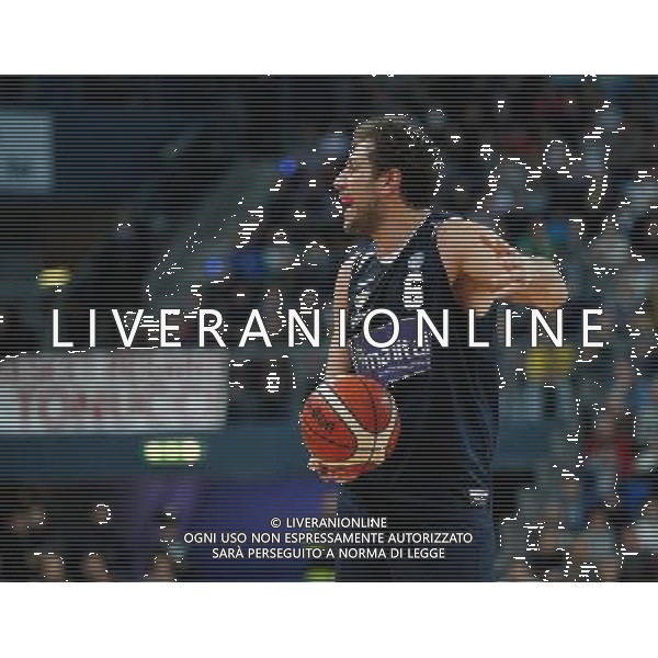 Lega Basket serie A, 15» giornata, Consultinvest Pesaro vs Manital Torino 04/01/2016 nella foto: MANCINELLI STEFANO, MANITAL TORINO, DISCUTE CON L\'ARBITRO, ©CLAUDIO ZAMAGNI/AGENZIA ALDO LIVERANI S.A.S.