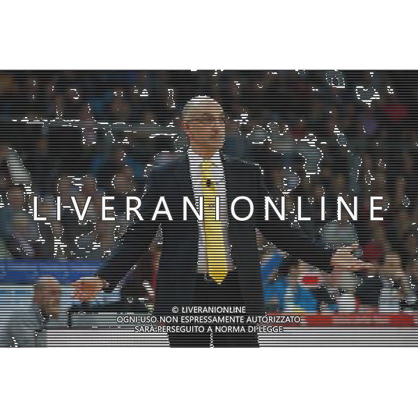 Lega Basket serie A, 15» giornata, Consultinvest Pesaro vs Manital Torino 04/01/2016 nella foto: IL COACH VITUCCI FRANCESCO, ALLARGA LE BRACCIA, ©CLAUDIO ZAMAGNI/AGENZIA ALDO LIVERANI S.A.S.