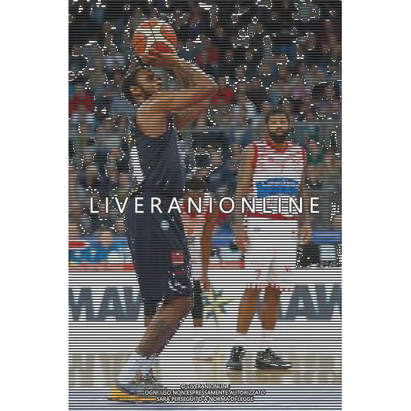 Lega Basket serie A, 15» giornata, Consultinvest Pesaro vs Manital Torino 04/01/2016 nella foto: IAN MILLER, MANITAL TORINO, AL TIRO LIBERO, ©CLAUDIO ZAMAGNI/AGENZIA ALDO LIVERANI S.A.S.