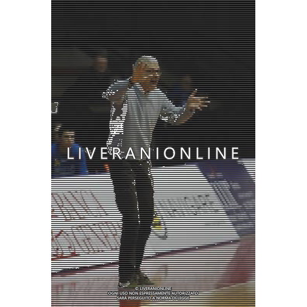 Basket serie B, Girone A, 16» giornata, NTS Basket Rimini Crabs vs Basket Golfo Piombino, 06/01/2016, nella foto: IL COACH MASSIMO PADOVANO, ISTERICO, ©CLAUDIO ZAMAGNI/AGENZIA ALDO LIVERANI S.A.S.