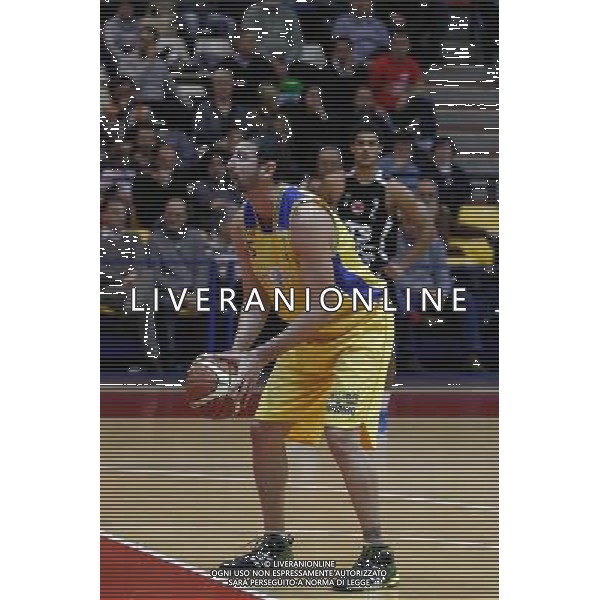 Basket serie B, Girone A, 16» giornata, NTS Basket Rimini Crabs vs Basket Golfo Piombino, 06/01/2016, nella foto: GIGENA MARIO ALBERTO, SI PREPARA AL TIRO LIBERO, ©CLAUDIO ZAMAGNI/AGENZIA ALDO LIVERANI S.A.S.