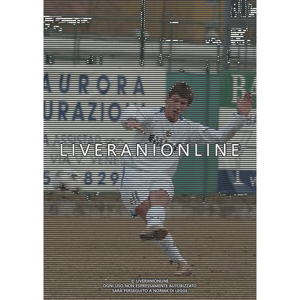 Settimo Milanese 16/02/2005 Ritorno coppa Italia Primavera 2004/05 nella foto: gol 1-0 di Momente\' su punizione foto Danilo Recalcati/Ag.Aldo Liverani