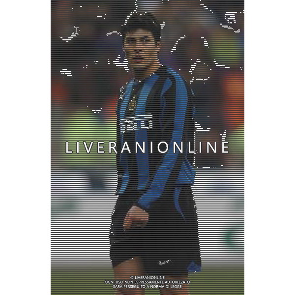 Milano 16/02/2005 coppa italia tim 2004/05 inter-atalanta 3:0 nella foto cruz julio ricardo ph marco luzzani/ag aldo liverani s.a.s.