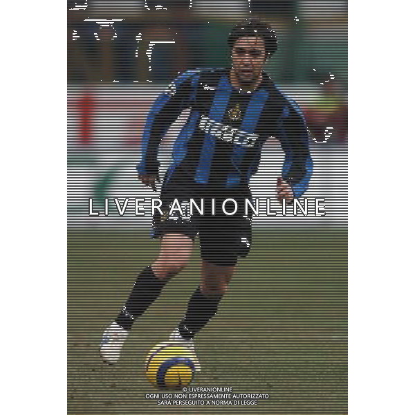 Milano 16/02/2005 coppa italia tim 2004/05 inter-atalanta 3:0 nella foto recoba alvaro ph marco luzzani/ag aldo liverani s.a.s.