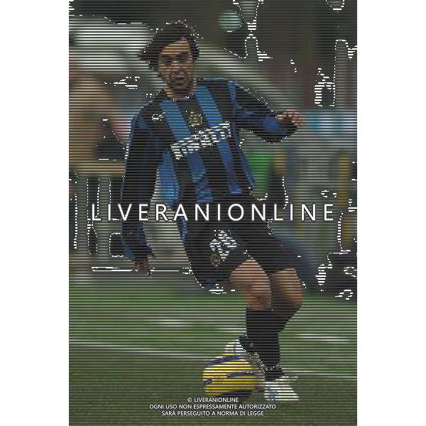 Milano 16/02/2005 coppa italia tim 2004/05 inter-atalanta 3:0 nella foto recoba alvaro ph marco luzzani/ag aldo liverani s.a.s.
