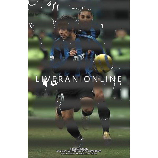 Milano 16/02/2005 coppa italia tim 2004/05 inter-atalanta 3:0 nella foto recoba e adriano ph marco luzzani/ag aldo liverani s.a.s.
