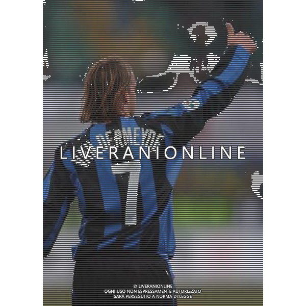 Milano 16/02/2005 coppa italia tim 2004/05 inter-atalanta 3:0 nella foto van der meyde ph marco luzzani/ag aldo liverani s.a.s.