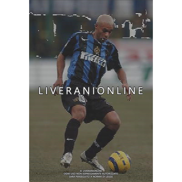 Milano 16/02/2005 coppa italia tim 2004/05 inter-atalanta 3:0 nella foto ze\' maria ph marco luzzani/ag aldo liverani s.a.s.