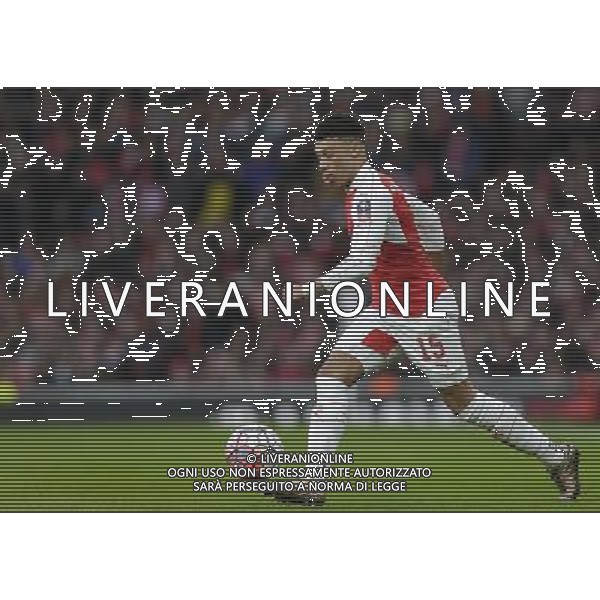 Arsenal\'s Alex Oxlade-Chamberlain in action during todays match Photographer Craig Mercer/CameraSport Football - The FA Cup Third Round - Arsenal v Sunderland - Saturday 9th January 2016 - Emirates Stadium - London © CameraSport - 43 Linden Ave. Countesthorpe. Leicester. England. LE8 5PG - Tel: +44 (0) 116 277 4147 - admin@camerasport.com - www.camerasport.com AG ALDO LIVERANI SAS