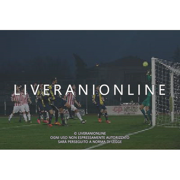 Campionato Lega Pro, Girone B, 17» giornata, SANTARCANGELO vs MACERATESE del 09/01/2016, nella foto, UN TIRO PERICOLO DEL SANTARCANGELO, ©CLAUDIO ZAMAGNI/AGENZIA ALDO LIVERANI S.A.S.