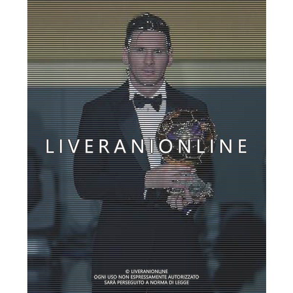 FIFA Ballon d\'Or 2015 Zurigo - 11.01.2016 Nella Foto: lionel messi riceve il pallone d\'oro 2015 /Ph.Vitez-Ag. Aldo Liverani