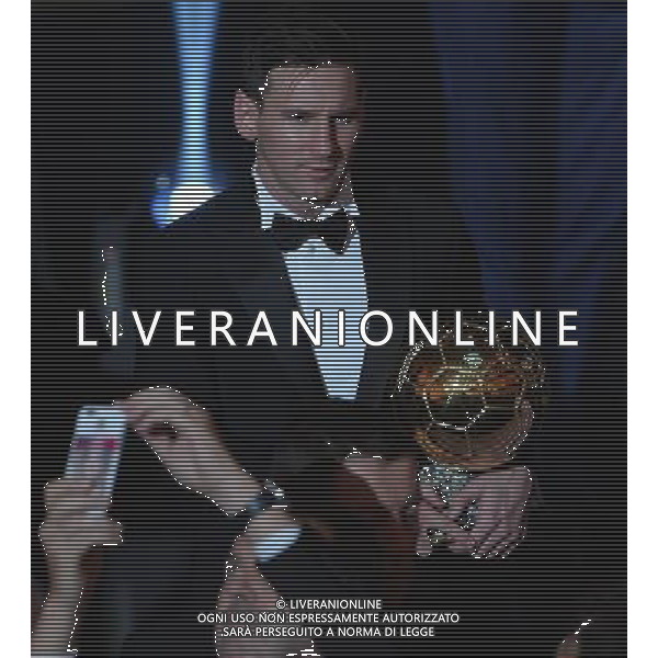 FIFA Ballon d\'Or 2015 Zurigo - 11.01.2016 Nella Foto: lionel messi riceve il pallone d\'oro 2015 /Ph.Vitez-Ag. Aldo Liverani