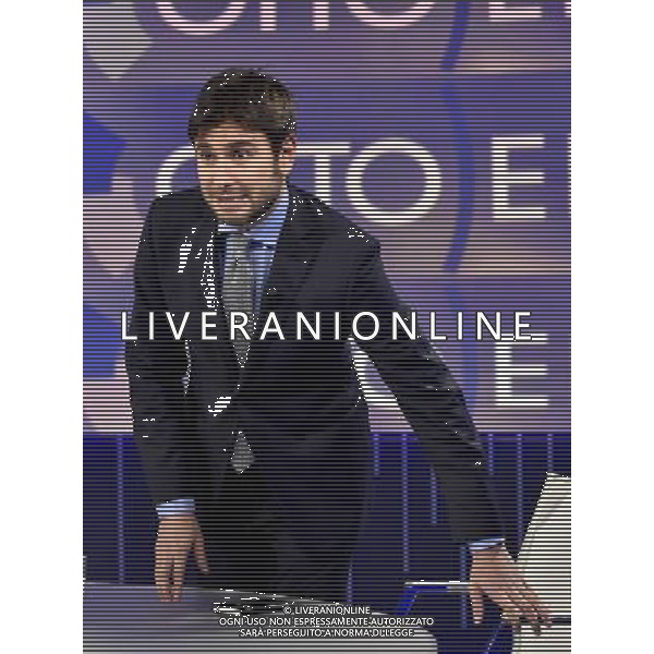 Roma - 12.01.2016 - Studi La7 - Trasmissione TV \' Otto e Mezzo \' - nella foto: Alessandro Di Battista / Ph Corradetti - Ag. Aldo Liverani Sas / AGENZIA ALDO LIVERANI SAS