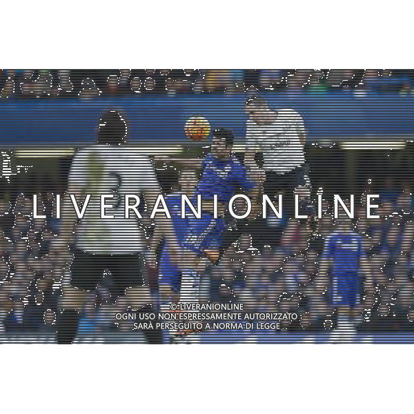 Chelsea\'s Diego Costa vies for possession with Everton\'s Phil Jagielka Photographer Craig Mercer/CameraSport Football - Barclays Premiership - Chelsea v Everton - Saturday 16th January 2016 - Stamford Bridge - London © CameraSport - 43 Linden Ave. Countesthorpe. Leicester. England. LE8 5PG - Tel: +44 (0) 116 277 4147 - admin@camerasport.com - www.camerasport.com AG ALDO LIVERANI SAS