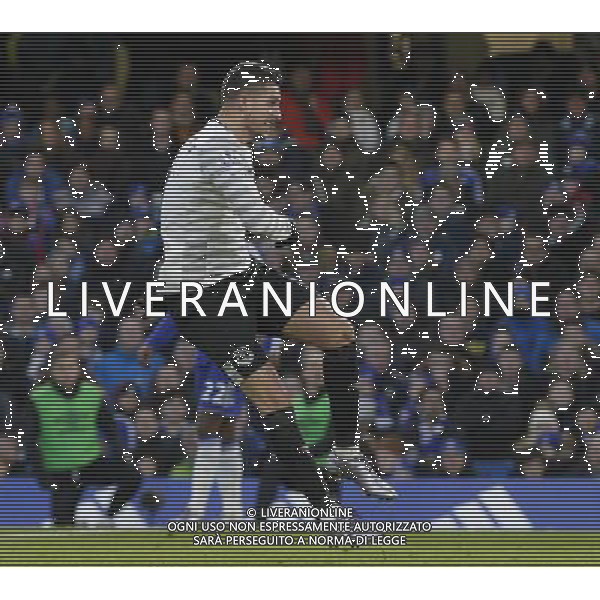 GOAL - Everton\'s Kevin Mirallas scores his sides second goal Photographer Craig Mercer/CameraSport Football - Barclays Premiership - Chelsea v Everton - Saturday 16th January 2016 - Stamford Bridge - London © CameraSport - 43 Linden Ave. Countesthorpe. Leicester. England. LE8 5PG - Tel: +44 (0) 116 277 4147 - admin@camerasport.com - www.camerasport.com AG ALDO LIVERANI SAS