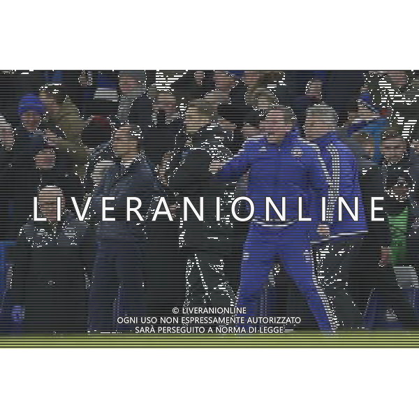Chelsea\'s assistant first team coach Steve Holland celebrates his side\'s equalising goal in the last minute Photographer Craig Mercer/CameraSport Football - Barclays Premiership - Chelsea v Everton - Saturday 16th January 2016 - Stamford Bridge - London © CameraSport - 43 Linden Ave. Countesthorpe. Leicester. England. LE8 5PG - Tel: +44 (0) 116 277 4147 - admin@camerasport.com - www.camerasport.com AG ALDO LIVERANI SAS