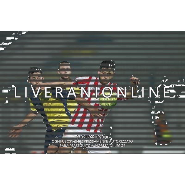 Campionato Lega Pro, Girone B, 17» giornata, SANTARCANGELO vs MACERATESE del 09/01/2016, nella foto : ALIMI E VALENTINI IN CONTRASTO, ©CLAUDIO ZAMAGNI/AGENZIA ALDO LIVERANI S.A.S.