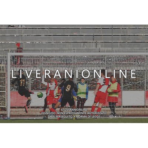 Campionato Lega Pro, Girone B, 18Âª giornata, RIMINI vs TUTTOCUOIO del 17/01/2016, nella foto: SHEKILADZE IRAKI, TIRA IN PORTA, Â©CLAUDIO ZAMAGNI/AGENZIA ALDO LIVERANI S.A.S.