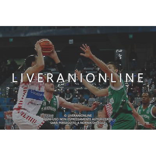 Lega Basket serie A, 1» giornata di ritorno, Consultinvest Pesaro vs Sidigas Avellino 18/01/2016 nella foto: DAYE EFFETTUA UN TIRO DA 3, ©CLAUDIO ZAMAGNI/AGENZIA ALDO LIVERANI S.A.S.