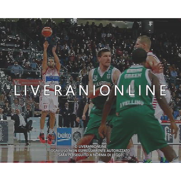 Lega Basket serie A, 1» giornata di ritorno, Consultinvest Pesaro vs Sidigas Avellino 18/01/2016 nella foto: CERON MARCO, AL TIRO, ©CLAUDIO ZAMAGNI/AGENZIA ALDO LIVERANI S.A.S.