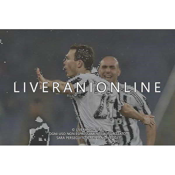 TIM CUP 2015-2016 Quarti di finale - Roma - 20.01.2016 - Stadio Olimpico - SS Lazio vs Juventus - nella foto: l\'esultanza di lichtsteiner / Ph.Corradetti - AG. Aldo Liverani Sas