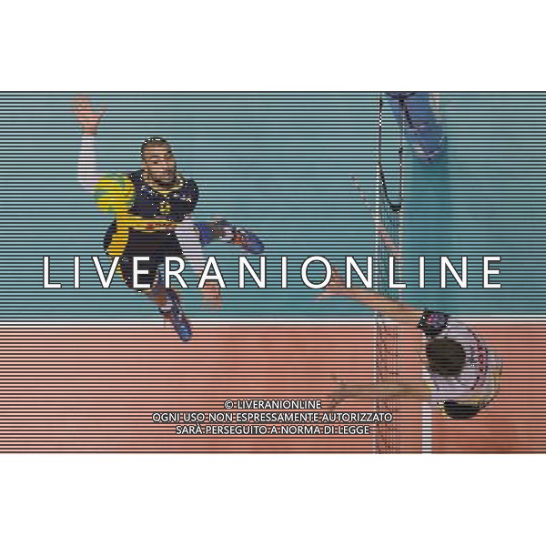 Gdynia, Gdynia Arena 21.01.2016 PLUSLIGA PLPS SIATKOWKA LIGA MISTRZOW CEV MEZCZYZN LOTOS TREFL GDANSK MECZ Lotos Trefl Gdansk vs DHL Modena CEV VOLLEYBALL CHAMPIONS LEAGUE GAME Lotos Trefl Gdansk vs DHL Modena NZ earvin ngapeth , murphy troy , FOT. WOJCIECH FIGURSKI / 058sport.pl / NEWSPIX.PL --- Newspix.pl / AGENZIA ALDO LIVERANI SAS - ITALY ONLY EDITORIAL USE ONLY