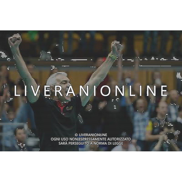 Gdynia, Gdynia Arena 21.01.2016 PLUSLIGA PLPS SIATKOWKA LIGA MISTRZOW CEV MEZCZYZN LOTOS TREFL GDANSK MECZ Lotos Trefl Gdansk vs DHL Modena CEV VOLLEYBALL CHAMPIONS LEAGUE GAME Lotos Trefl Gdansk vs DHL Modena NZ radosc celebration , trener andrea anastasi coach , FOT. WOJCIECH FIGURSKI / 058sport.pl/NEWSPIX.PL --- Newspix.pl / AGENZIA ALDO LIVERANI SAS - ITALY ONLY EDITORIAL USE ONLY