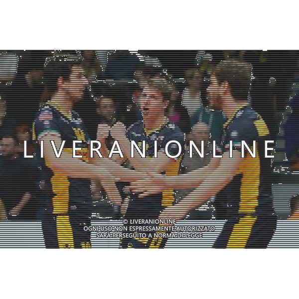 Gdynia, Gdynia Arena 21.01.2016 PLUSLIGA PLPS SIATKOWKA LIGA MISTRZOW CEV MEZCZYZN LOTOS TREFL GDANSK MECZ Lotos Trefl Gdansk vs DHL Modena CEV VOLLEYBALL CHAMPIONS LEAGUE GAME Lotos Trefl Gdansk vs DHL Modena NZ radosc celebration , team druzyna , elia bossi , esultanza FOT. WOJCIECH FIGURSKI / 058sport.pl/NEWSPIX.PL --- Newspix.pl / AGENZIA ALDO LIVERANI SAS - ITALY ONLY EDITORIAL USE ONLY